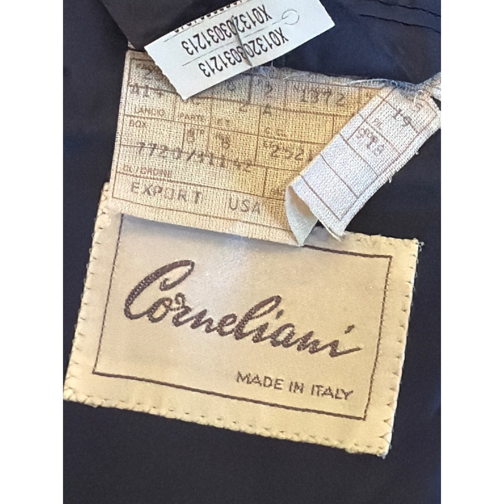 Corneliani Mens Navy Blue Glen Plaid Two Button Blazer Sport Coat Made in Italy